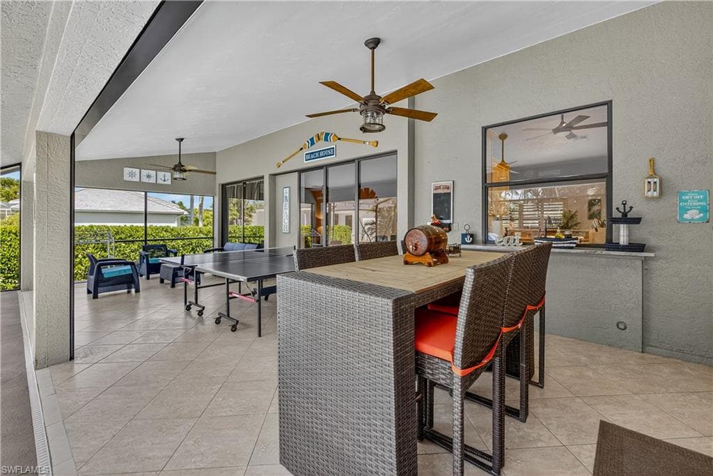 566 Barfield Dr, Marco Island, FL 34145-30