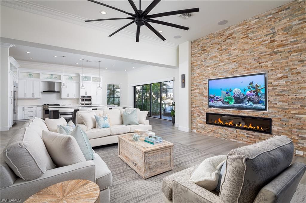 391 Palermo Cir, Fort Myers Beach, FL 33931-22