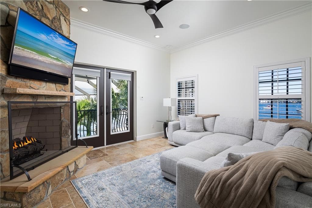 391 Palermo Cir, Fort Myers Beach, FL 33931-39