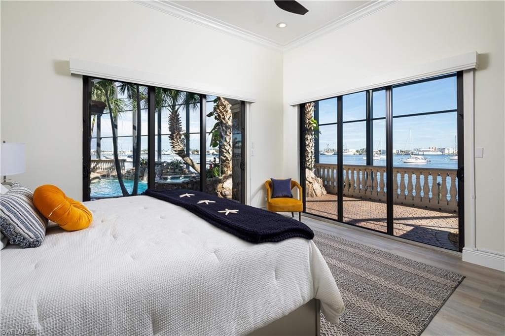 391 Palermo Cir, Fort Myers Beach, FL 33931-43