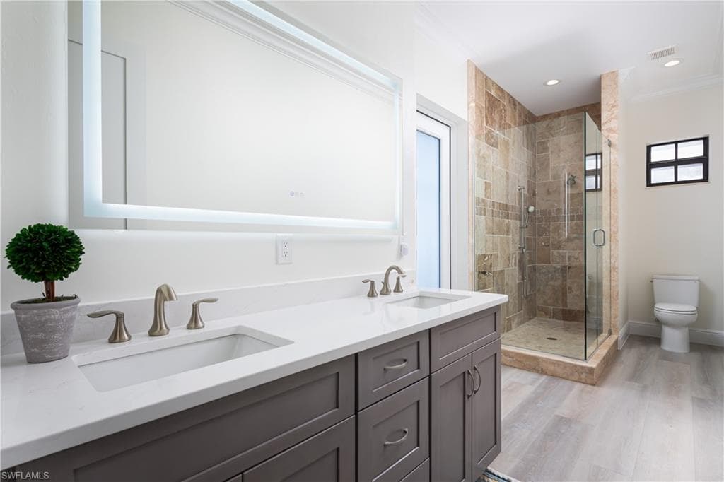 391 Palermo Cir, Fort Myers Beach, FL 33931-44