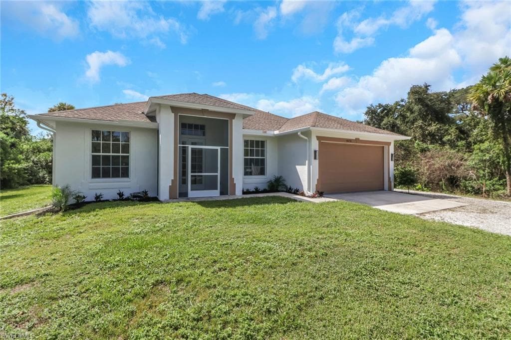 4670 38th Ave SE, Naples, FL 34117-2