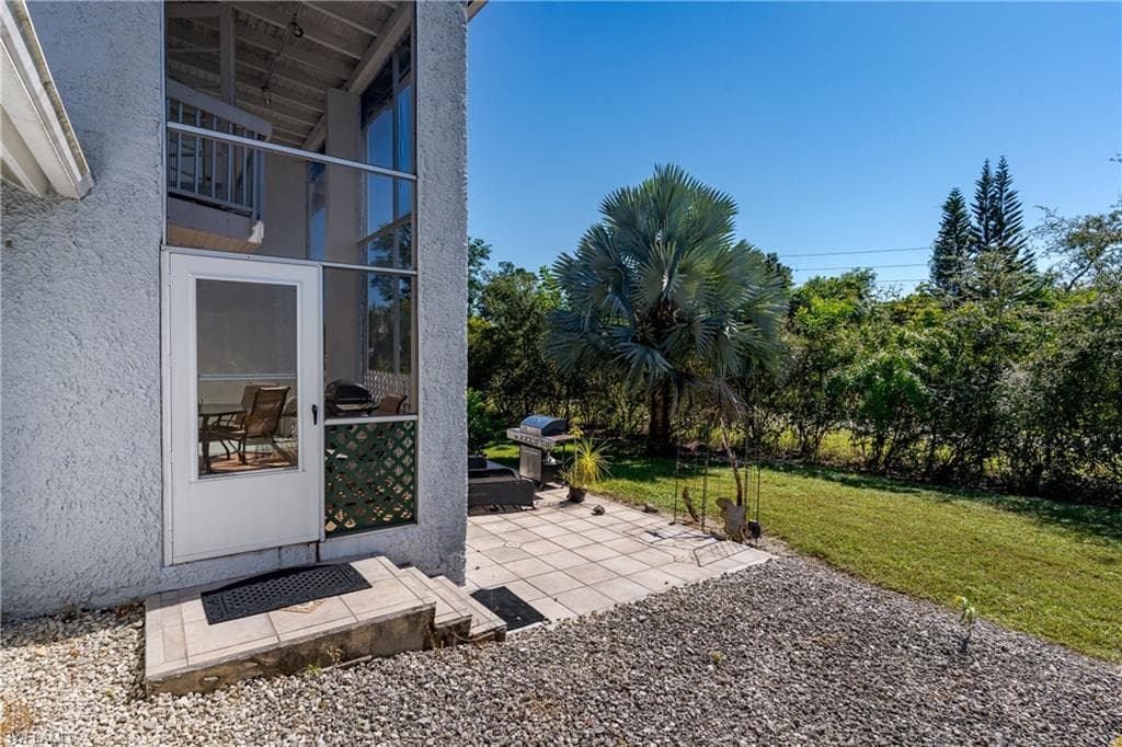 20 Watercolor Way, Naples, FL 34113-29