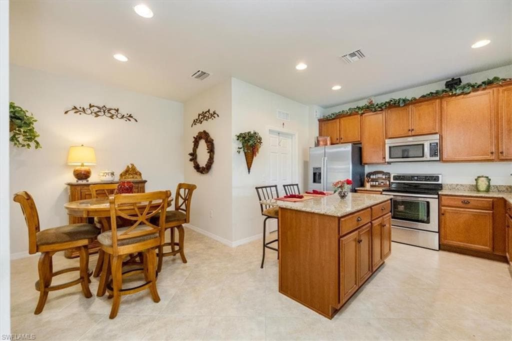 5872 Constitution St, Ave Maria, FL 34142-8