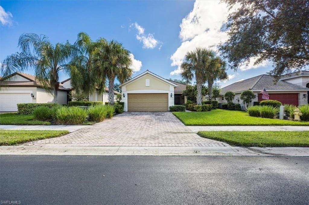 5872 Constitution St, Ave Maria, FL 34142-2