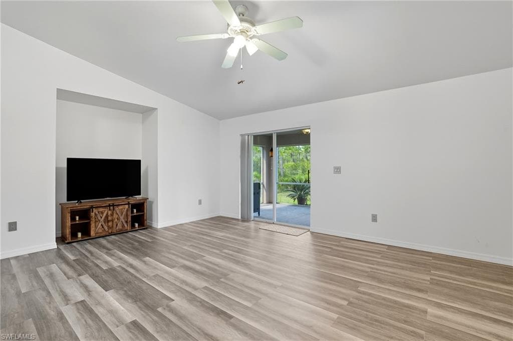 2675 70th Ave NE, Naples, FL 34120-12