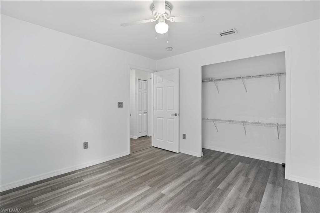 2675 70th Ave NE, Naples, FL 34120-14