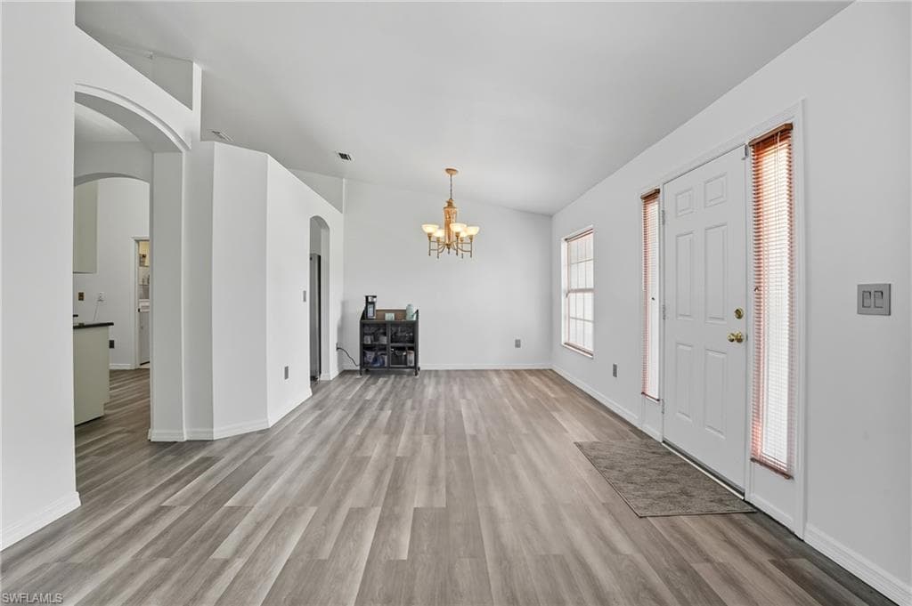 2675 70th Ave NE, Naples, FL 34120-22