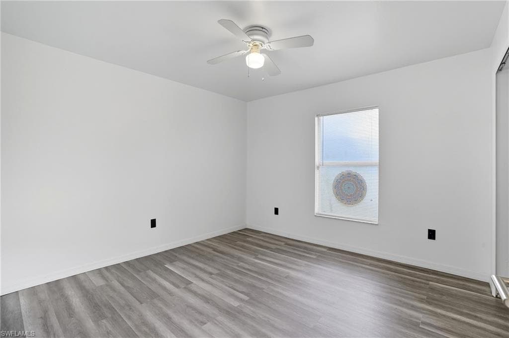 2675 70th Ave NE, Naples, FL 34120-27