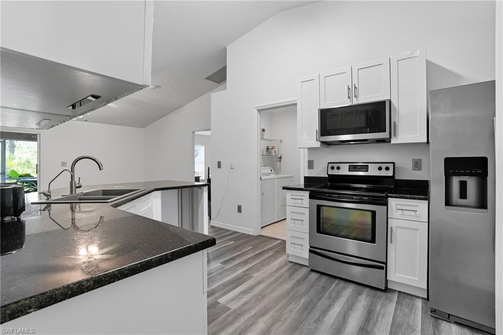 2675 70th Ave NE, Naples, FL 34120-6