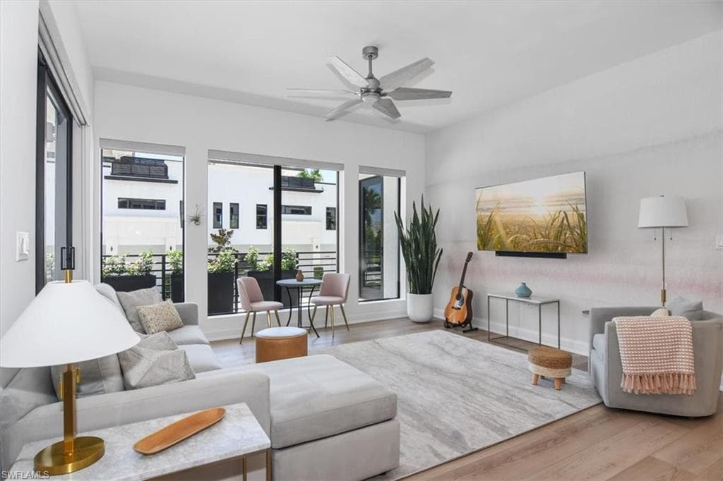 1111 Central Ave 207, Naples, FL 34102-6