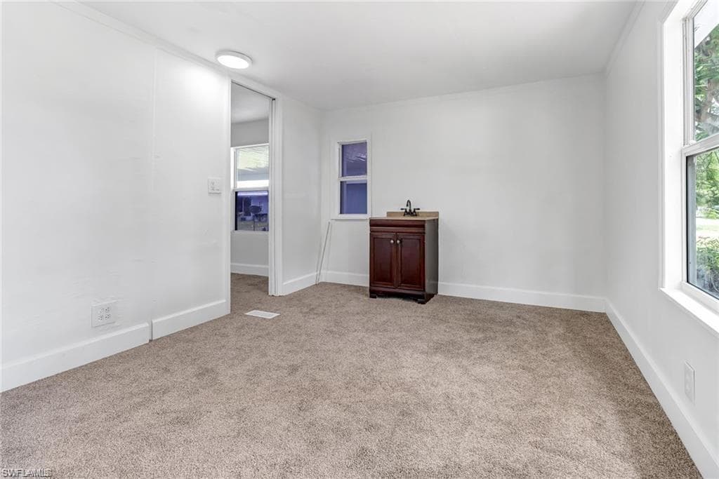 120 Grassy Key Ln 38, Naples, FL 34114-14