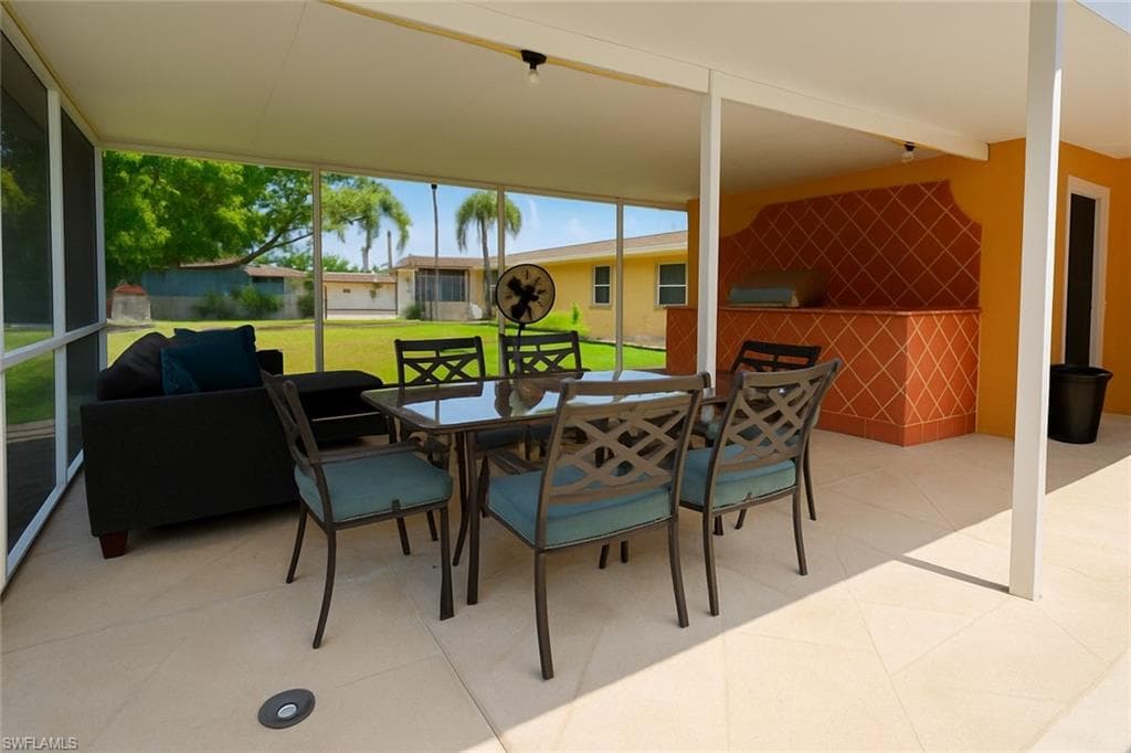 8360 Beacon Blvd, Fort Myers, FL 33907-4