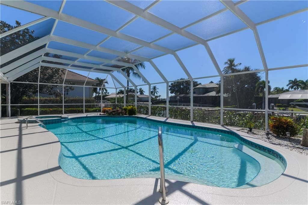 520 Alameda Ct, Marco Island, FL 34145-31