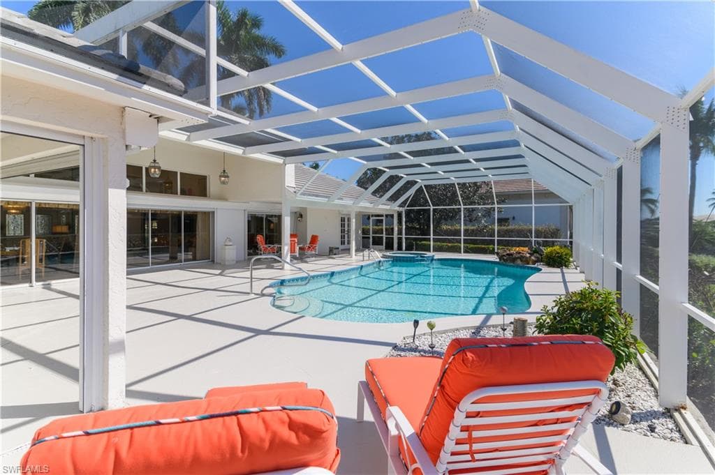 520 Alameda Ct, Marco Island, FL 34145-32