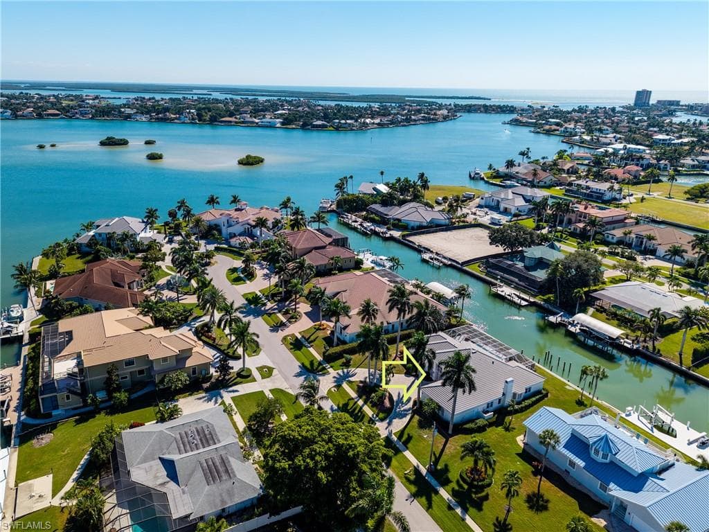 520 Alameda Ct, Marco Island, FL 34145-6