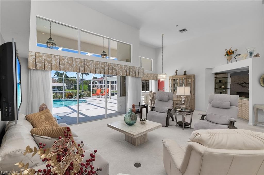 520 Alameda Ct, Marco Island, FL 34145-7