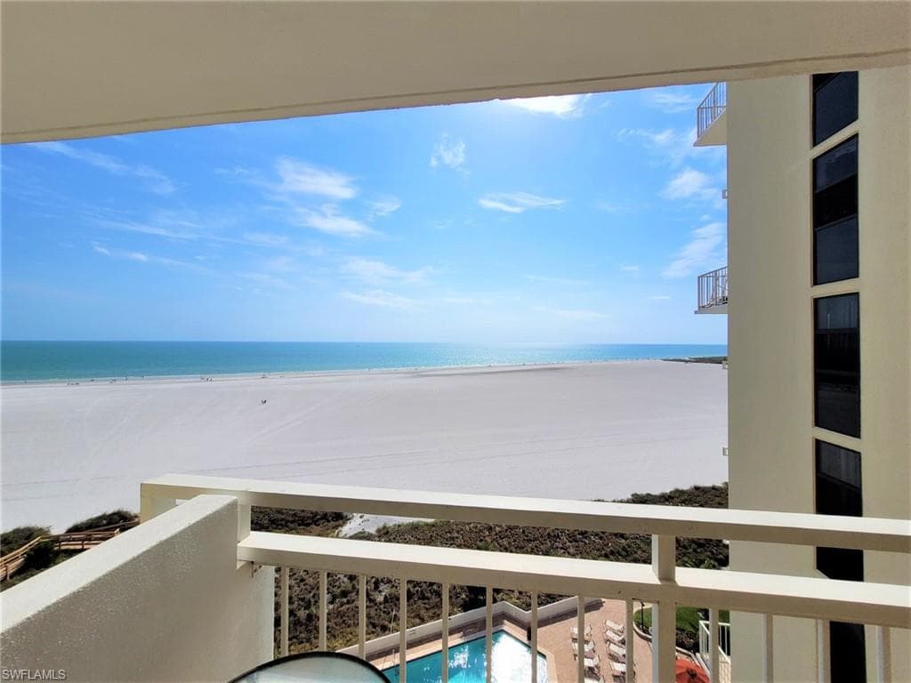 180 Seaview Ct 901, Marco Island, FL 34145-5