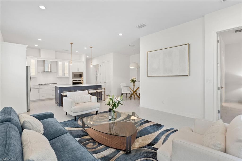 14875 Loggerhead Dr, Naples, FL 34120-11