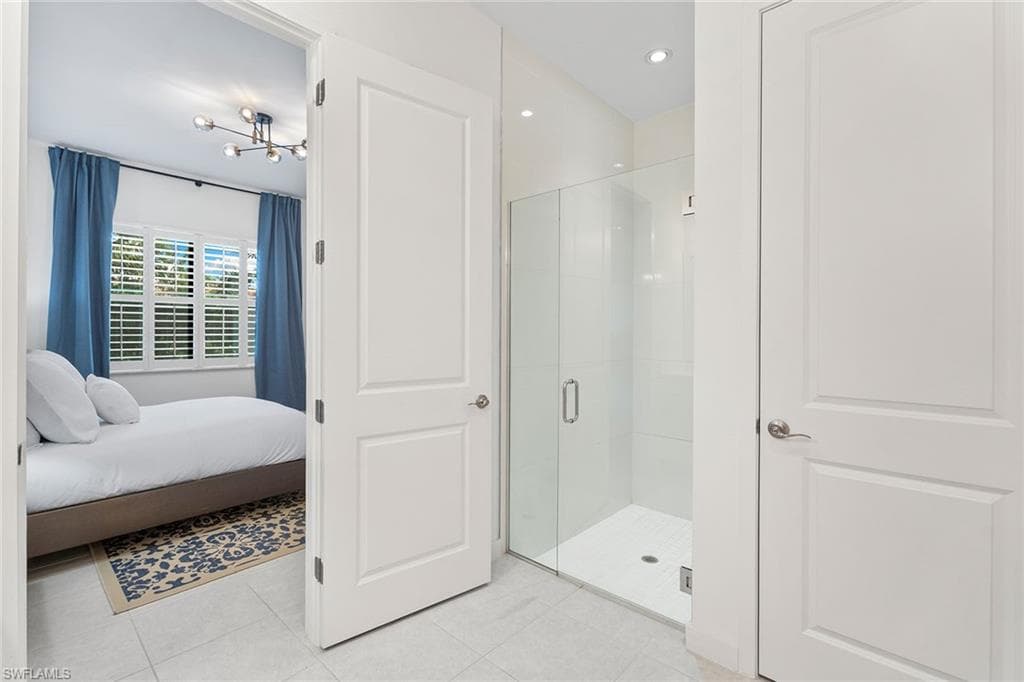 14875 Loggerhead Dr, Naples, FL 34120-15