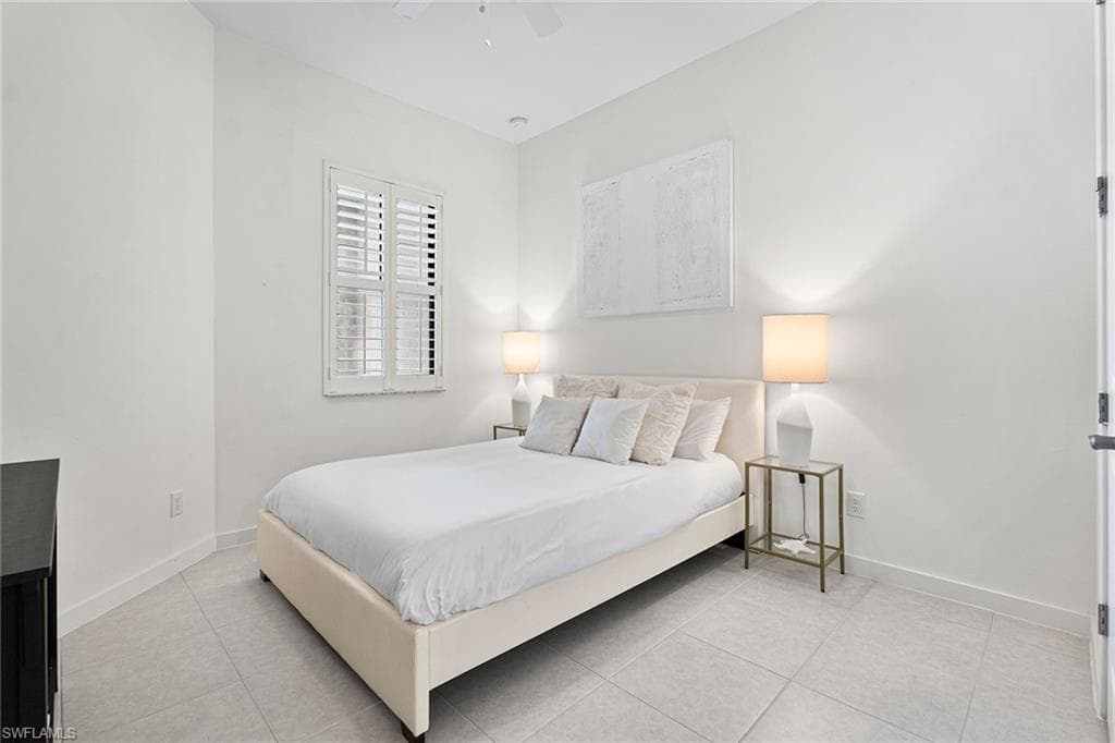 14875 Loggerhead Dr, Naples, FL 34120-17