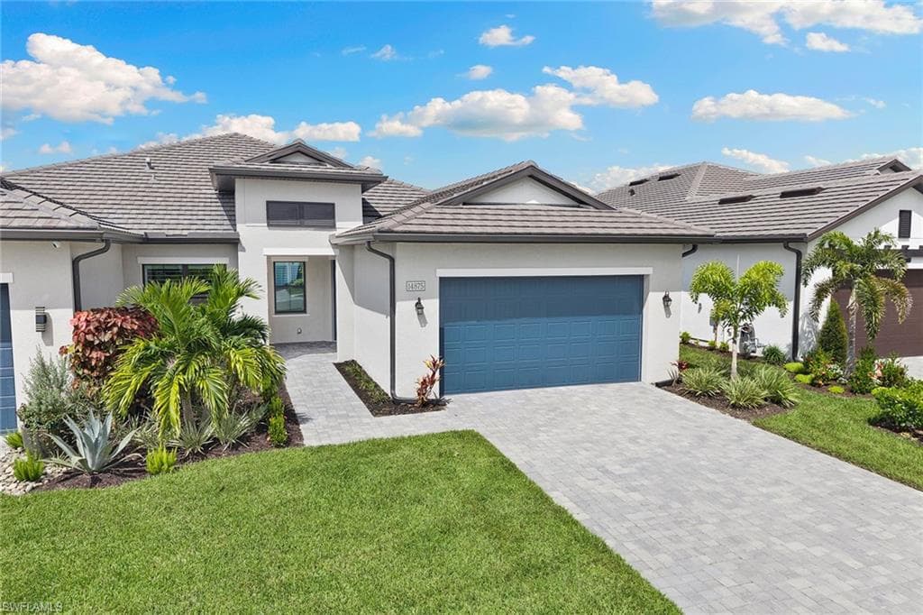 14875 Loggerhead Dr, Naples, FL 34120-24