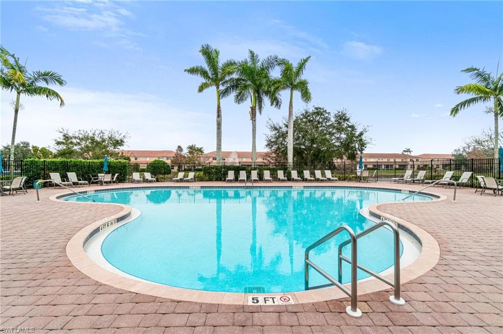 9838 Roundstone Cir, Fort Myers, FL 33967-23
