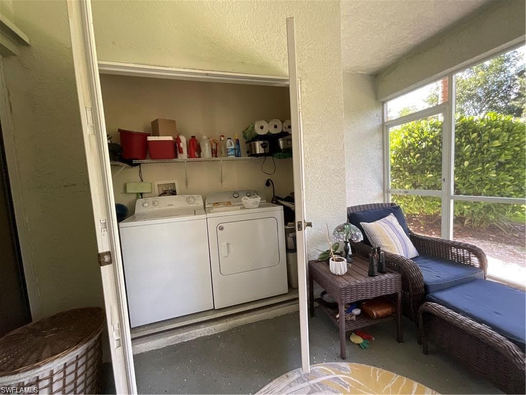 4420 Botanical Place Cir 104, Naples, FL 34112-15