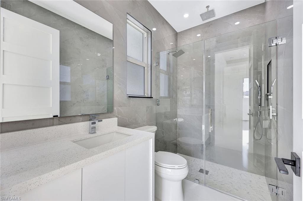 26169 Earl Rd, Bonita Springs, FL 34135-12