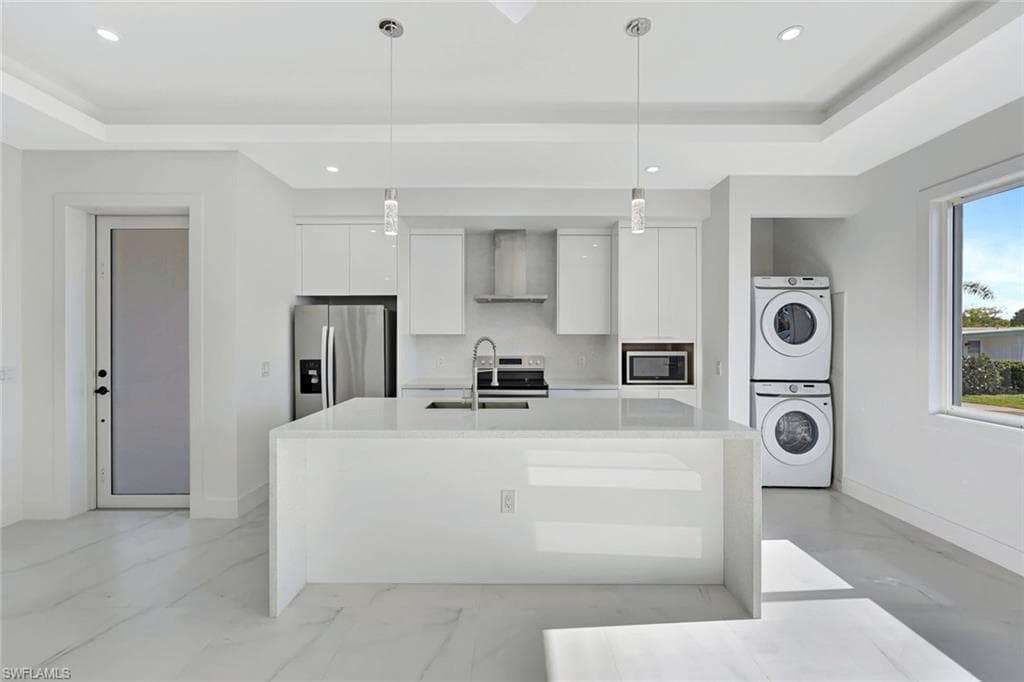 26169 Earl Rd, Bonita Springs, FL 34135-4