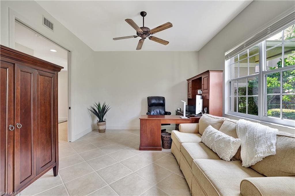721 Regency Reserve Cir 5701, Naples, FL 34119-12