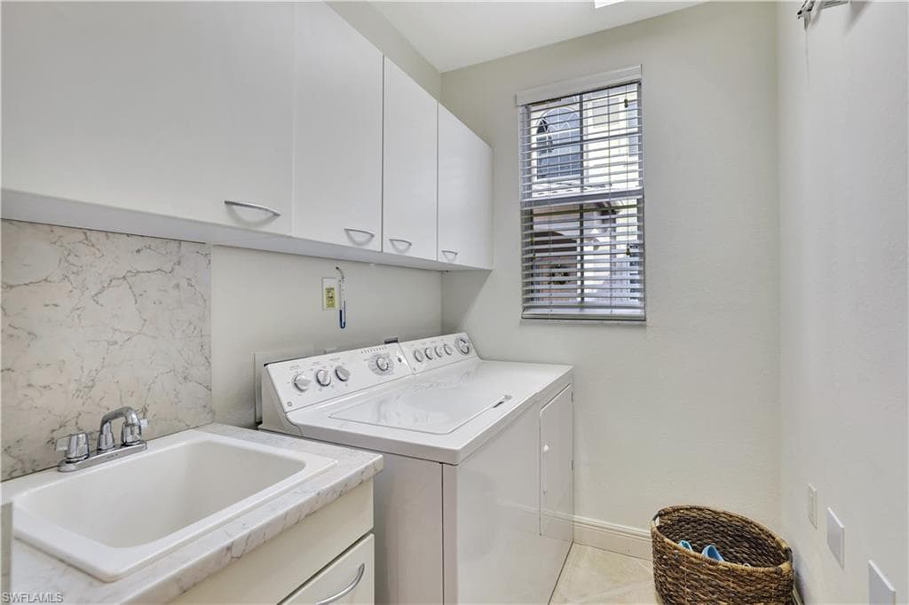 721 Regency Reserve Cir 5701, Naples, FL 34119-13