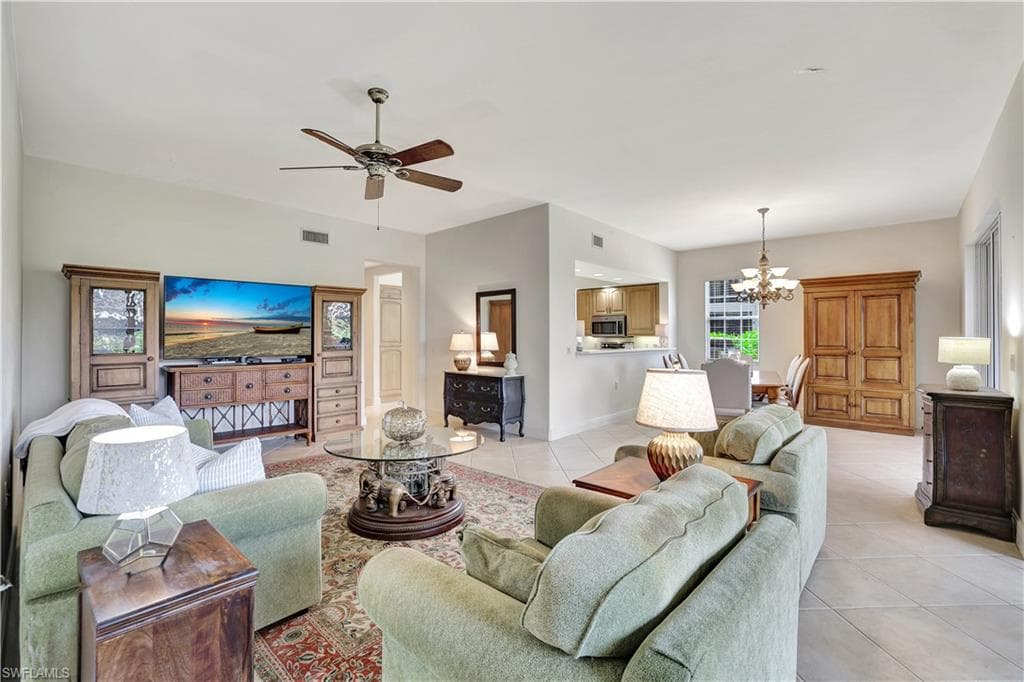 721 Regency Reserve Cir 5701, Naples, FL 34119-3