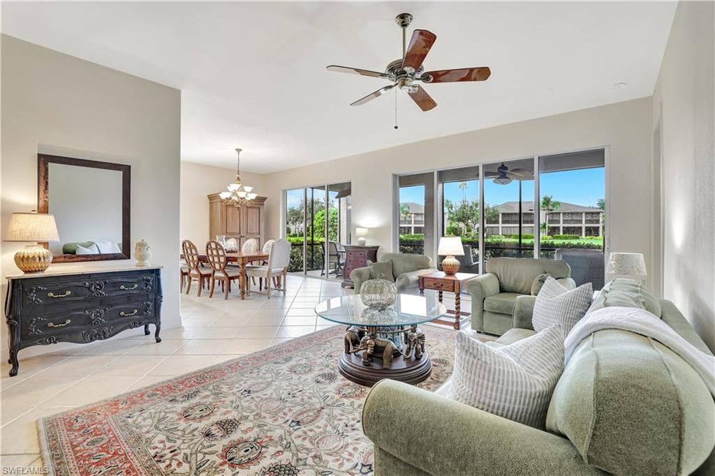 721 Regency Reserve Cir 5701, Naples, FL 34119-4
