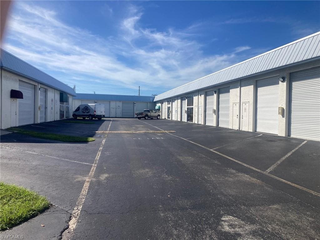 994 Barfield Dr 26, Marco Island, FL 34145-1