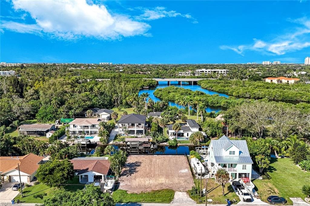 27281 Buccaneer Dr, Bonita Springs, FL 34135-6