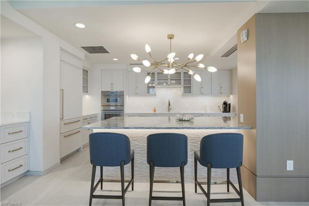 4005 Gulf Shore Blvd N 705, Naples, FL 34103-24