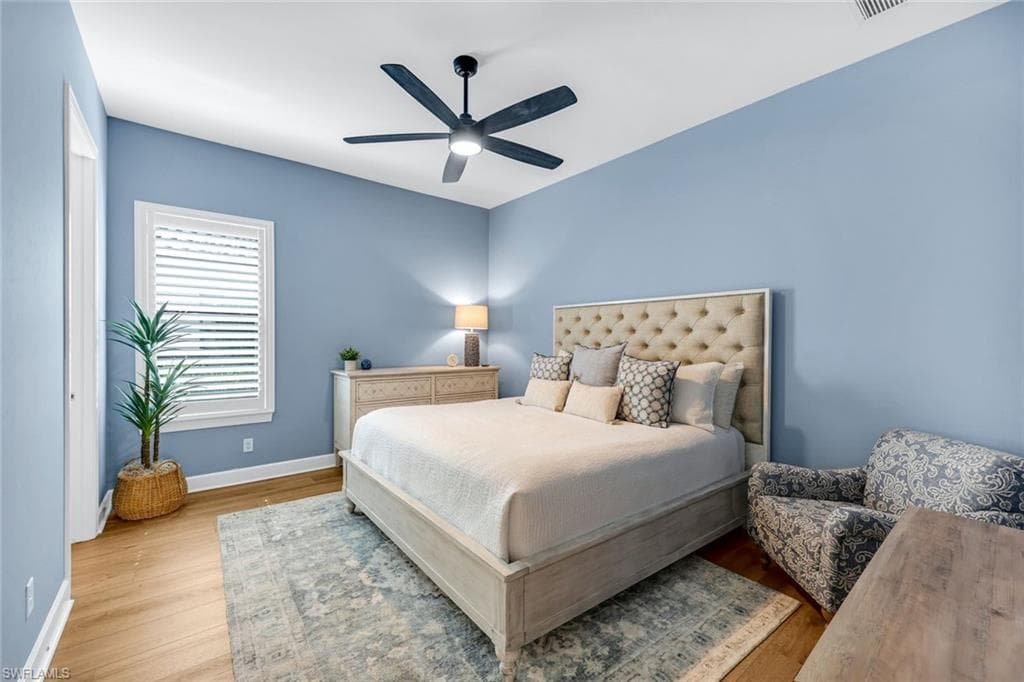 9223 Rialto Ln, Naples, FL 34119-18