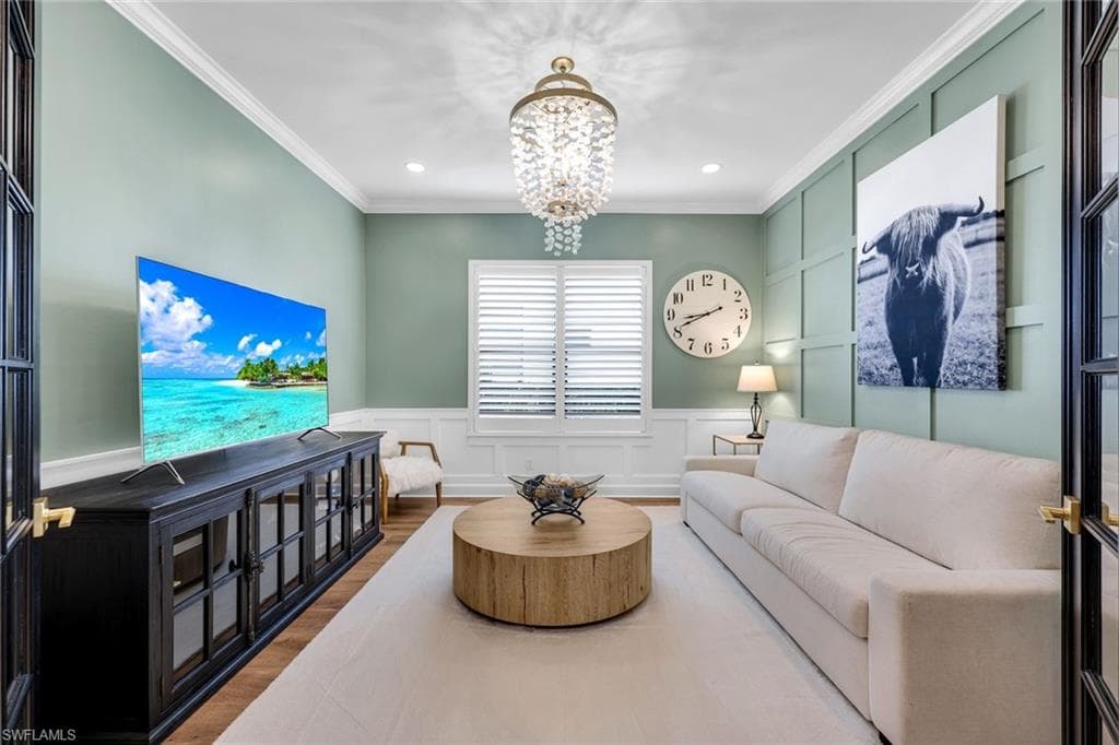 9223 Rialto Ln, Naples, FL 34119-22