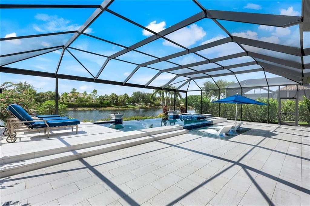 9223 Rialto Ln, Naples, FL 34119-28