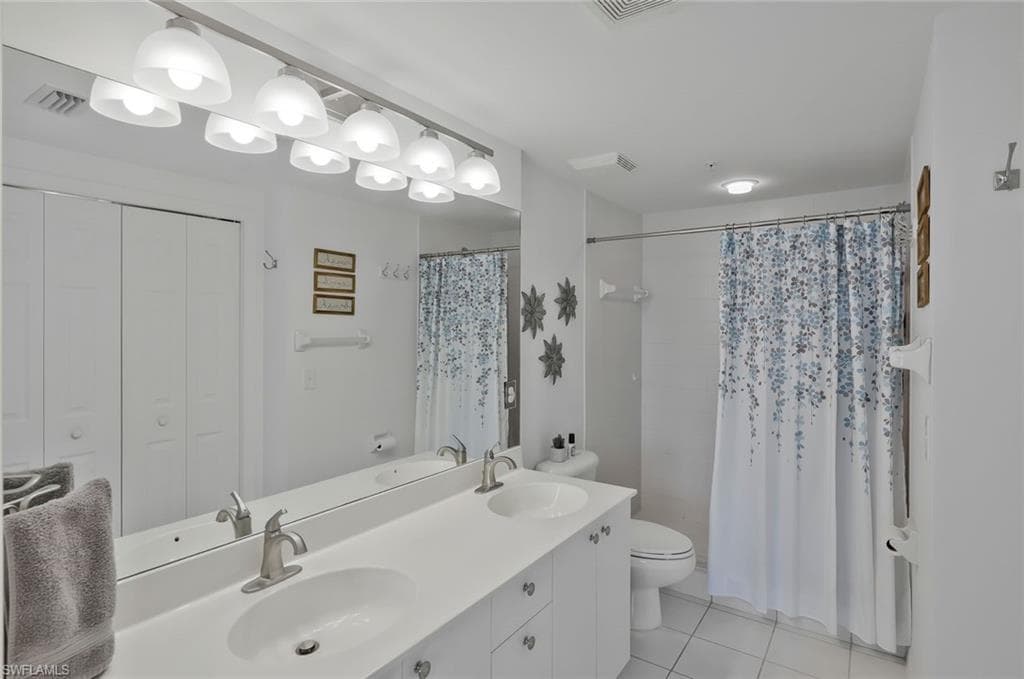 5440 Worthington Ln 103, Naples, FL 34110-22