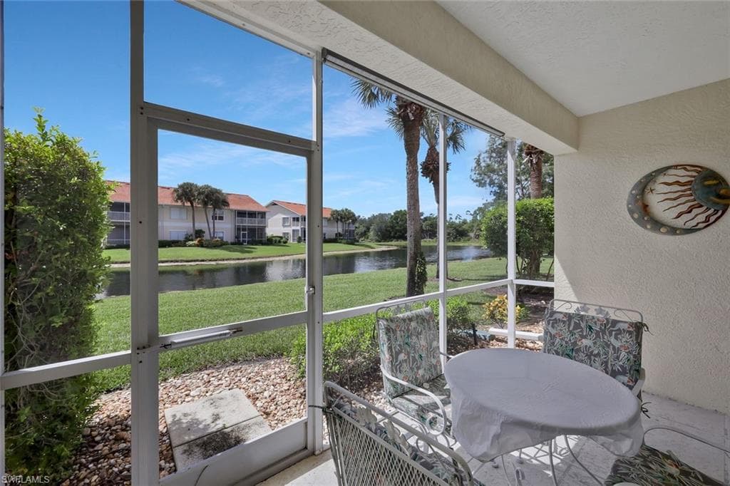 5440 Worthington Ln 103, Naples, FL 34110-25