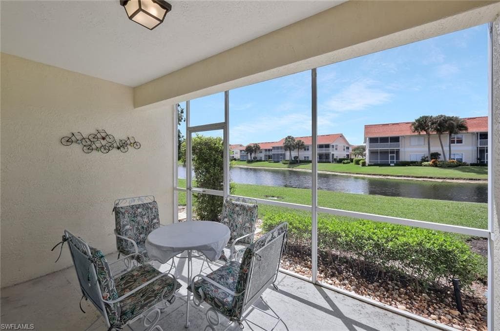 5440 Worthington Ln 103, Naples, FL 34110-26