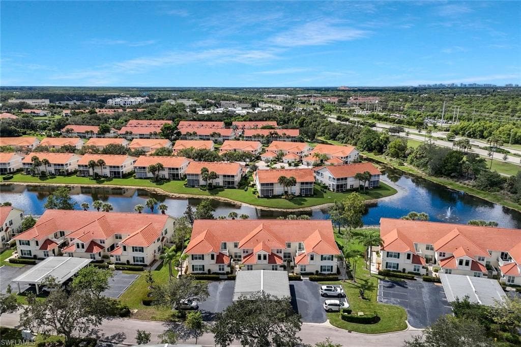 5440 Worthington Ln 103, Naples, FL 34110-31