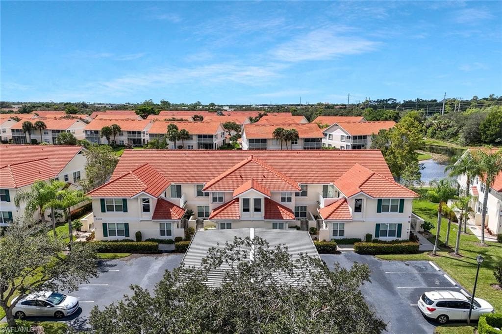 5440 Worthington Ln 103, Naples, FL 34110-2