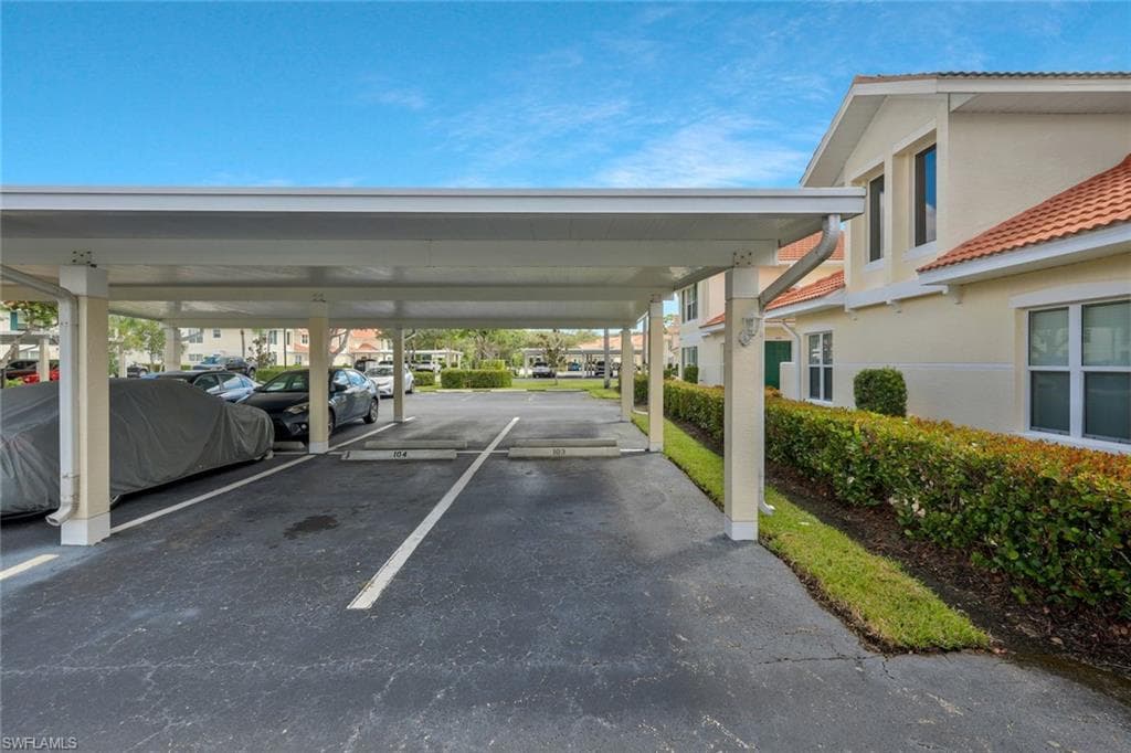 5440 Worthington Ln 103, Naples, FL 34110-38