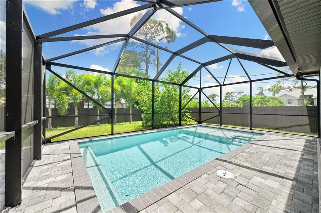 4657 Key Largo Ln, Bonita Springs, FL 34134-20