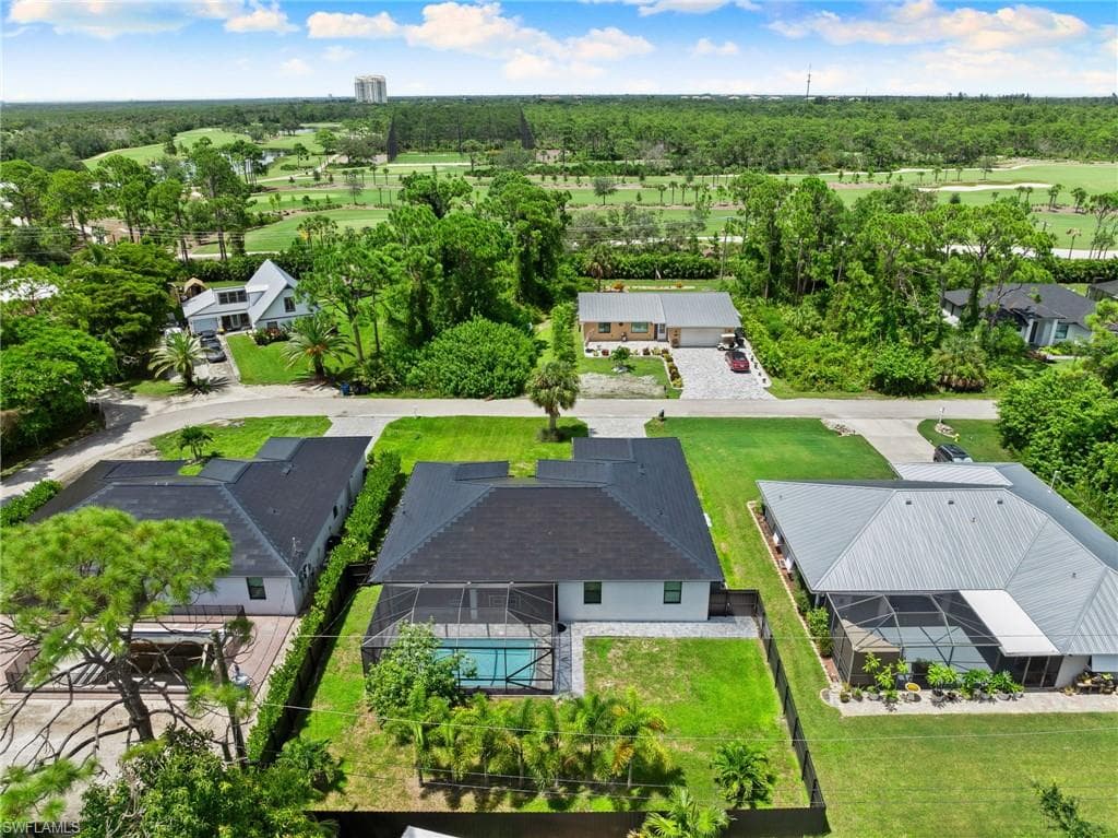 4657 Key Largo Ln, Bonita Springs, FL 34134-36