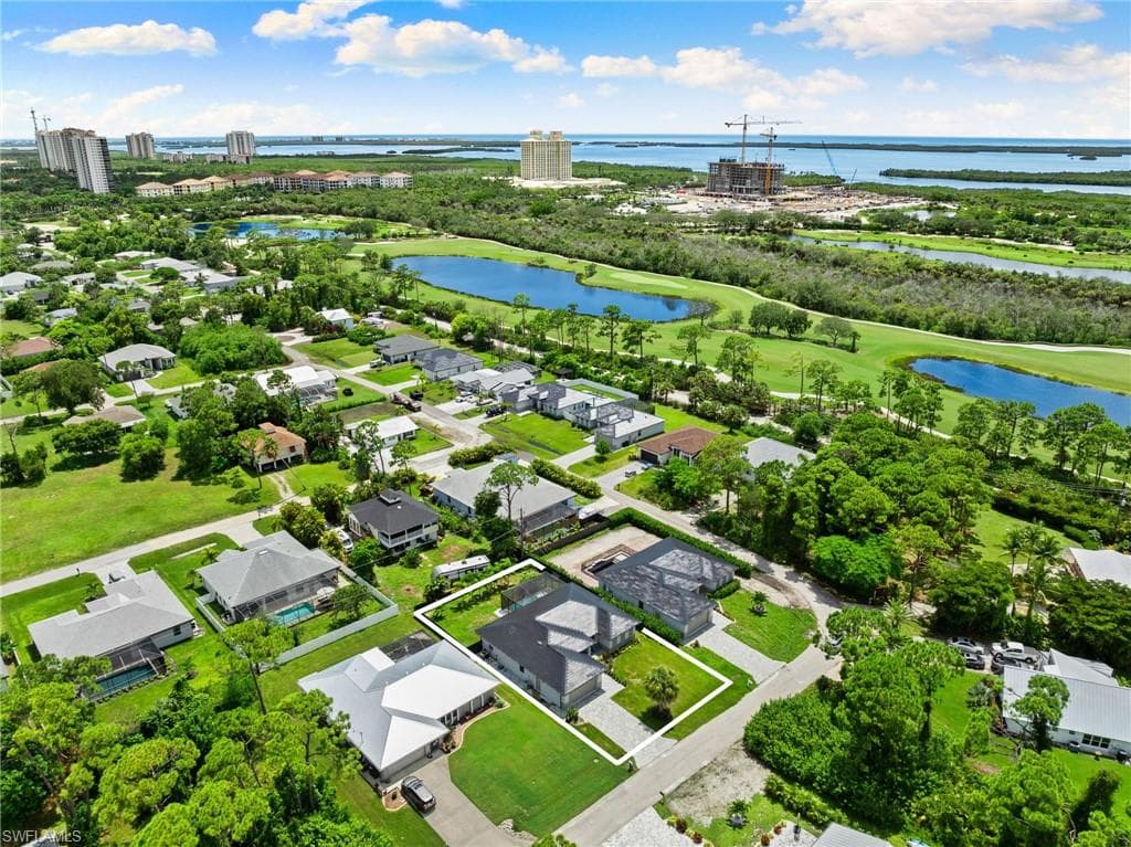 4657 Key Largo Ln, Bonita Springs, FL 34134-39