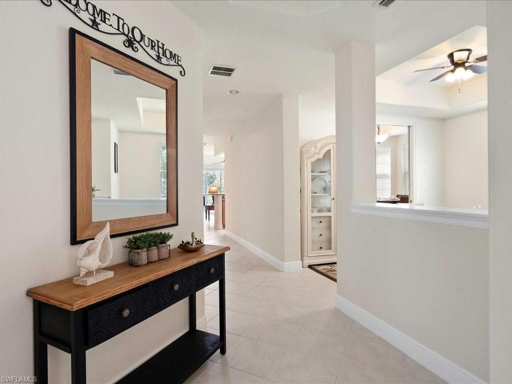 7832 Hawthorne Dr 1902, Naples, FL 34113-4